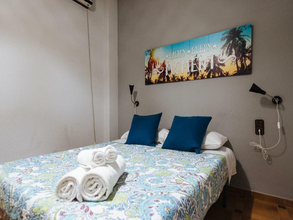 Divi Apartments Villa Reyes مايرينا ديل ألخارفي المظهر الخارجي الصورة